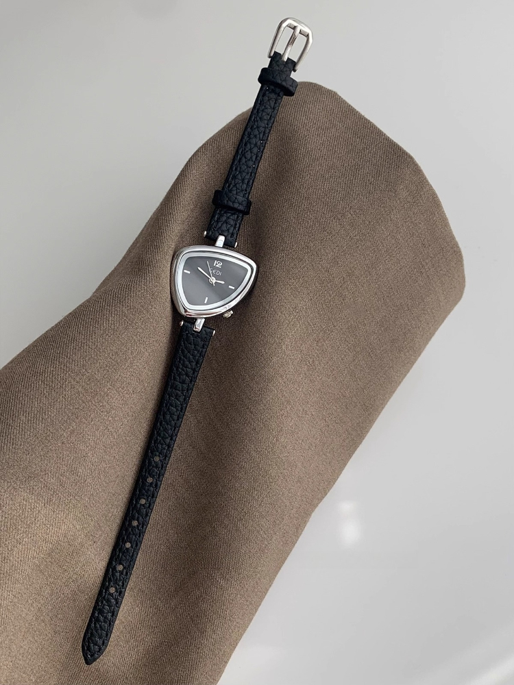 Women Quartz Watch Simple Gold – Watch Triangle Luxury recenzja i cena