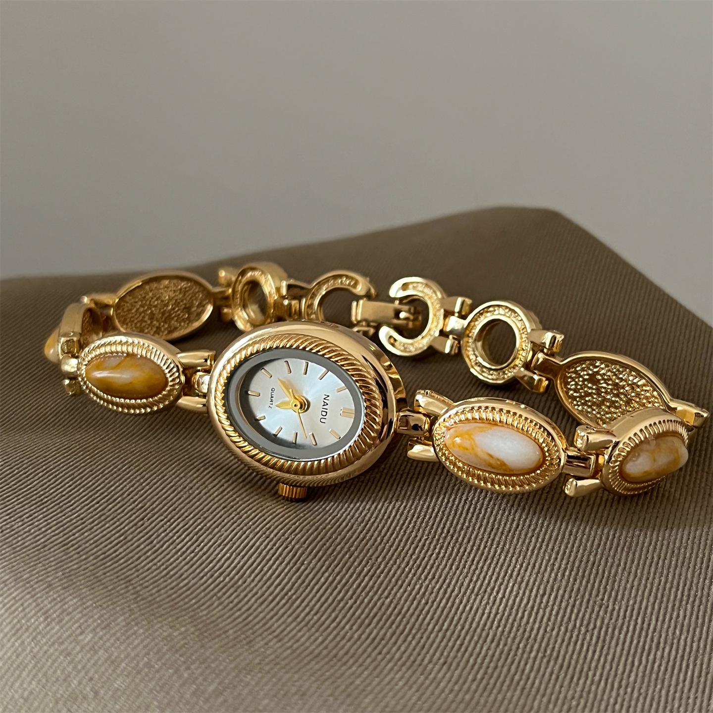 New Vintage Women's Watch with – Luxury Watch Vintage recenzja i cena