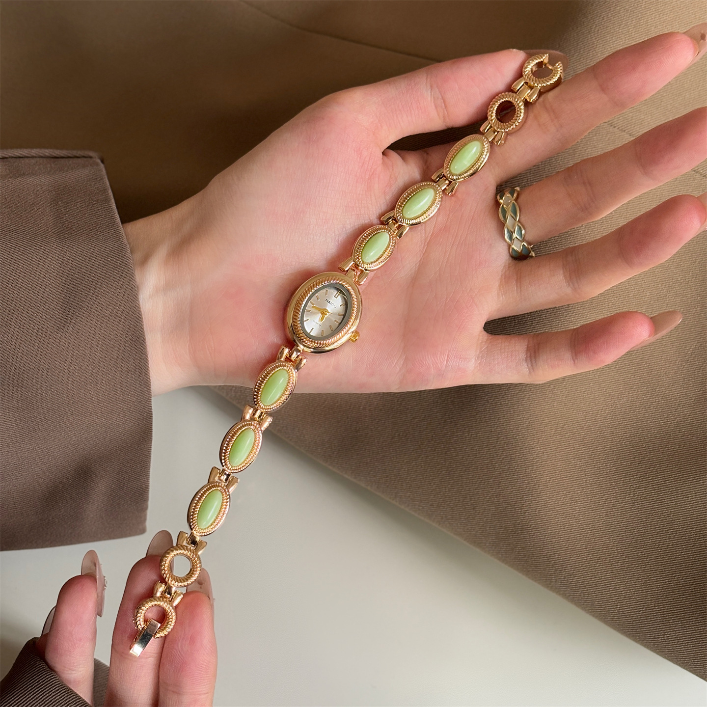 New Vintage Women's Watch with – Luxury Watch Vintage recenzja i cena