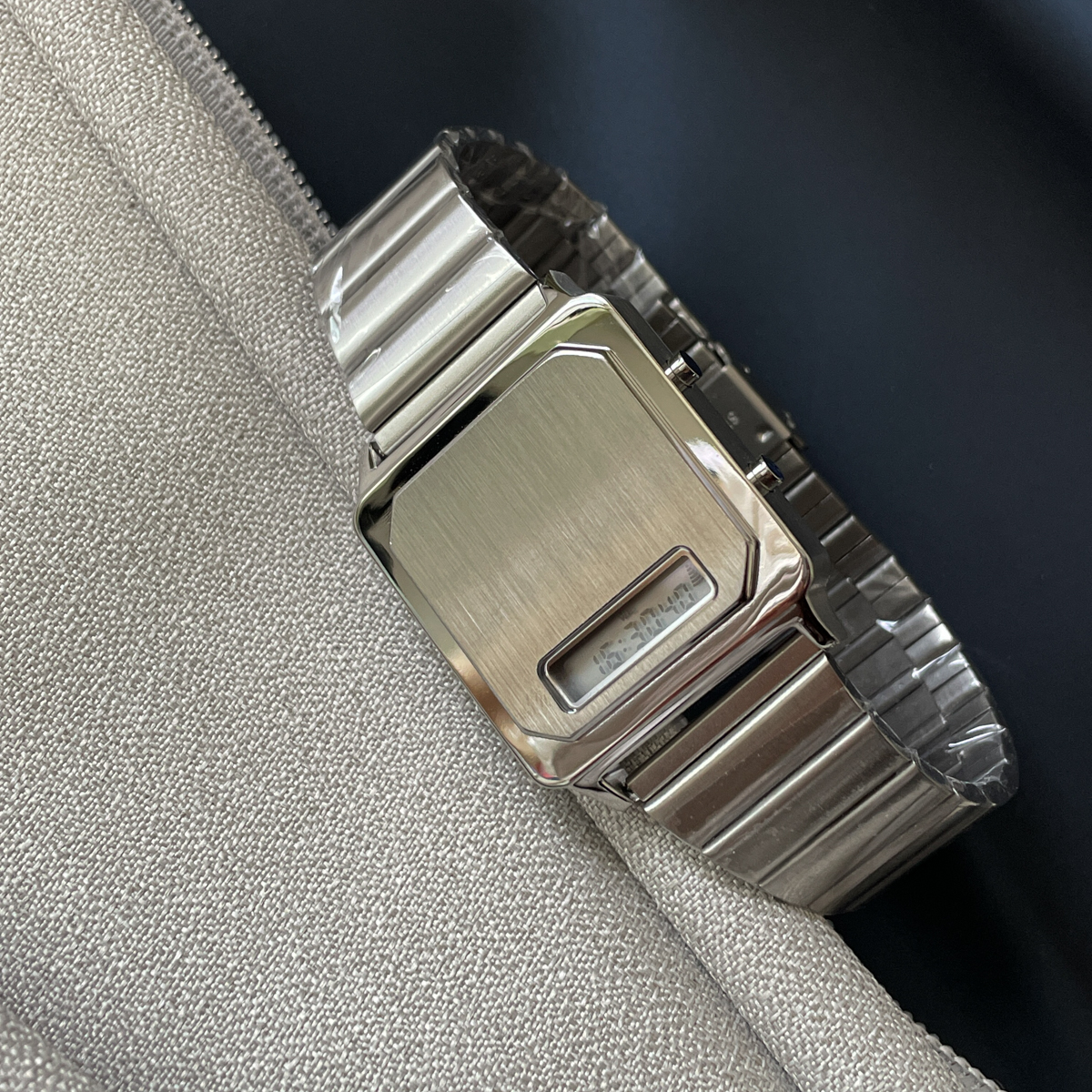 CILOA2025 new square electroni – Luxury Watch Low Price recenzja i cena